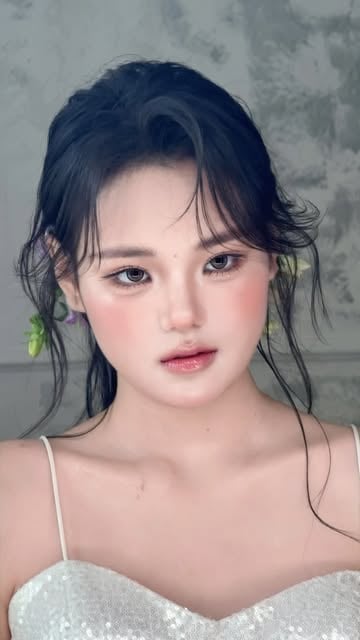 Yuni 代表作品（非老師本人）